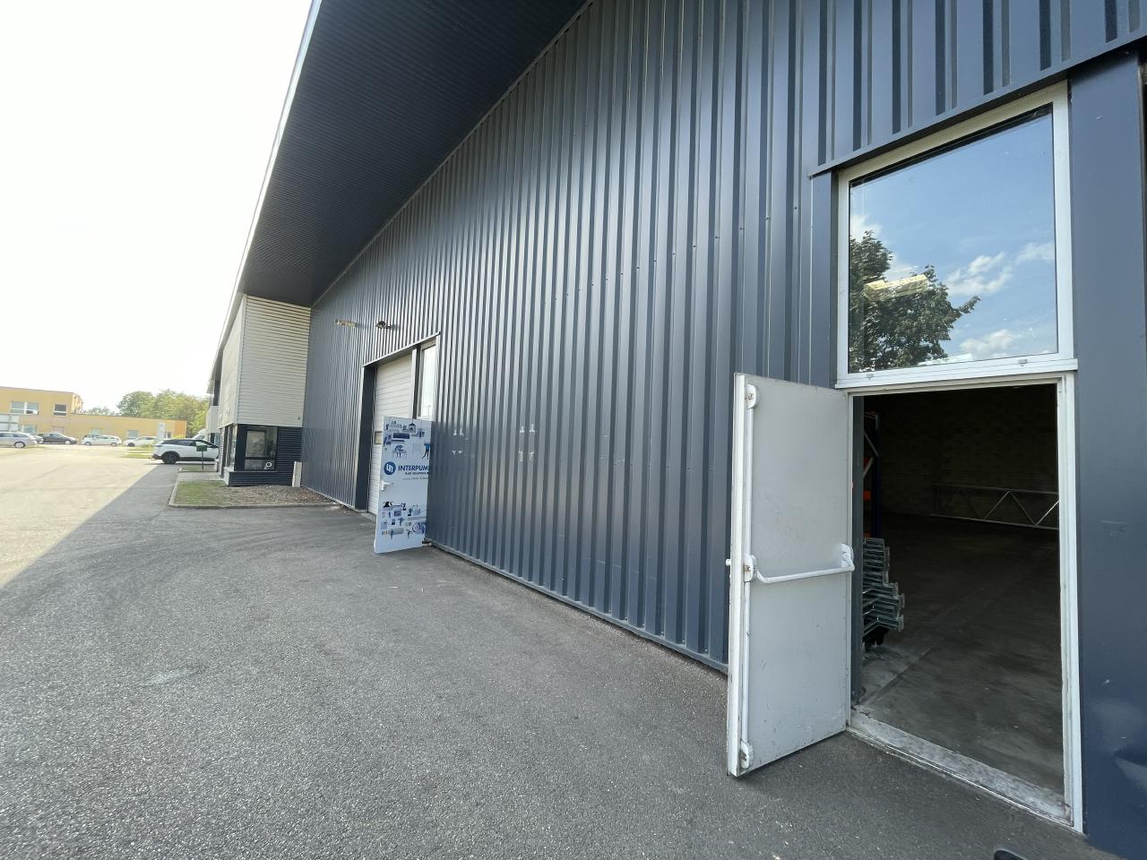 Local d'activité Geispolsheim 728m² Location local d'activité Geispolsheim Bas-Rhin OLACT2310337 2